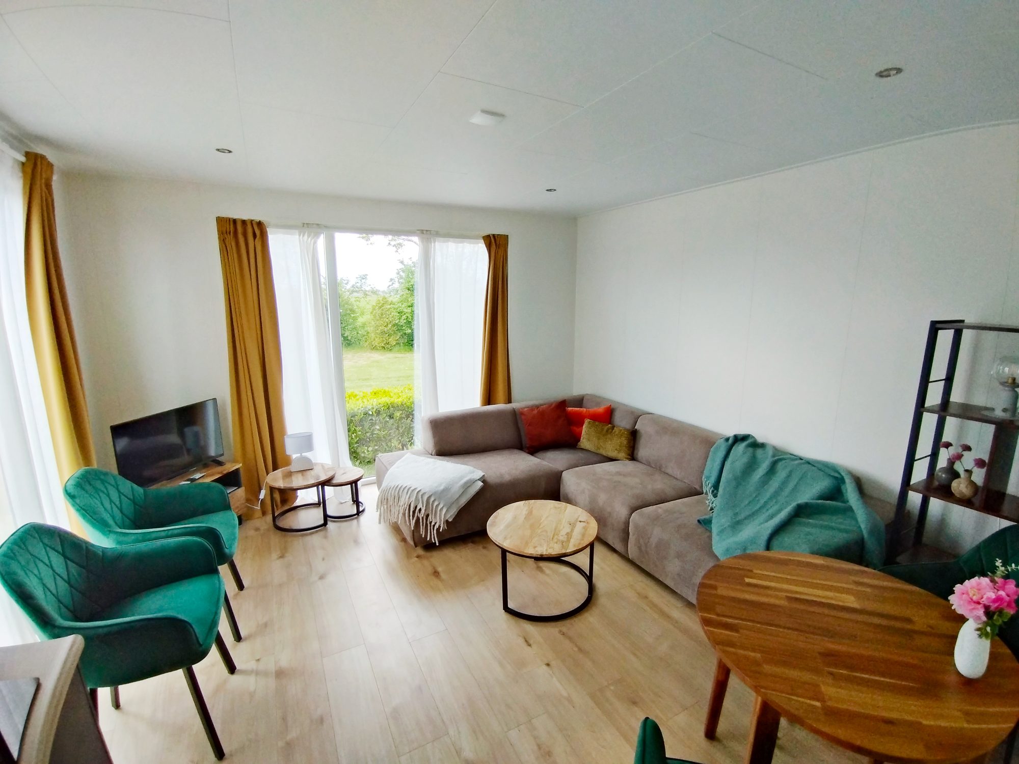 De woonkamer van Chalet Eveline